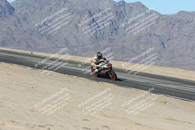 media/Dec-01-2025-Moto Forza (Mon) [[2daa91e15f]]/2-Intermediate Group/Session 4 (Turn 10 Inside)/